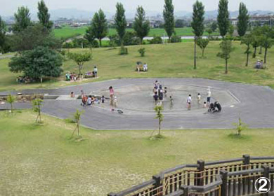 浦安総合公園　噴水広場の写真